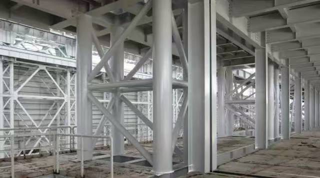 超薄鋼結(jié)構(gòu)防火涂料表面處理及存儲方法